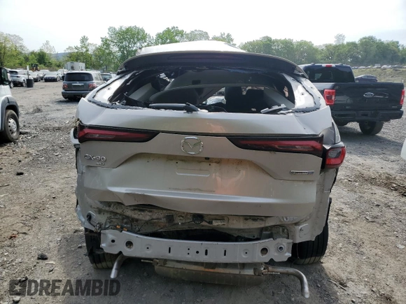 2024 Mazda CX-90 Preferred с VIN JM3KKBHA3R1150954, выставлен на аукционе Copart как лот 56564805 с пробегом Не указан миль и На запчасти • Non repairable. История ставок и продаж доступна на DreamBid. Изображение 6.
