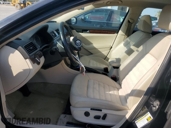 2013 Volkswagen Passat SEL Premium with VIN 1VWCH7A34DC075132, listed as a Copart auction lot 75872334 with 176,819 mi miles and Salvage Title. Bid and sale history available at carsss.com. Image 7.