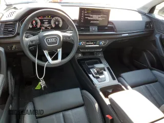 2023 Audi Q5 S line Premium Plus with VIN WA1EABFY8P2069068, listed as a Copart auction lot 80244404 with 15,253 mi miles and Salvage Title. Bid and sale history available at DreamBid. Image 8.