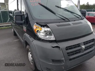 2015 Ram ProMaster Cargo z VIN 3C6TRVDG1FE512803, wystawiony jako IAAI lot #42355330 z przebiegiem 87 392 mil mil oraz . Historia ofert i sprzedaży dostępna na DreamBid. Obrazek 6.