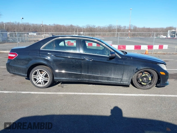 2010 Mercedes-Benz E 550 Luxury with VIN WDDHF9AB1AA137908, listed as a IAAI auction lot 41629606 with 141,060 mi miles and . Bid and sale history available at DreamBid. Image 13.
