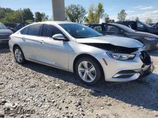 2018 Buick Regal Sportback Preferred with VIN W04GL6SXXJ1090542, listed as a Copart auction lot 73792744 with 101,036 mi miles and Clean Title. Bid and sale history available at carsss.com. Image 4.