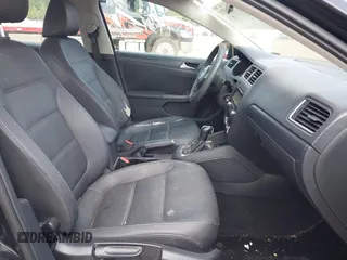 2011 Volkswagen Jetta SE с VIN 3VWDZ7AJ2BM327620, выставлен на аукционе IAAI как лот 42519312 с пробегом 216 071 миль миль и . История ставок и продаж доступна на DreamBid. Изображение 5.