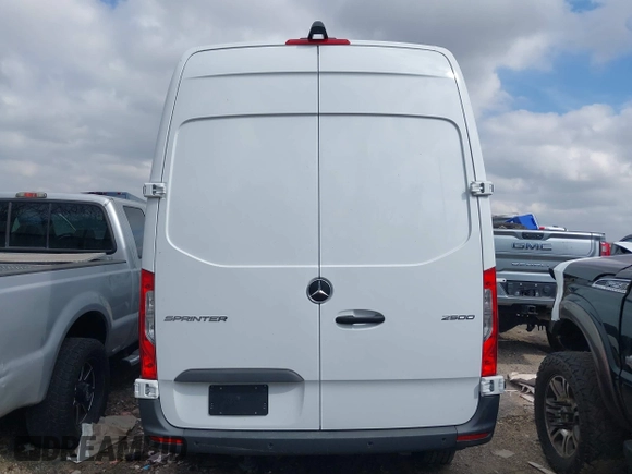 2024 Mercedes-Benz Sprinter Cargo with VIN W1Y4KBHY0RT178001, listed as a IAAI auction lot 41498771 with Not Provided miles and . Bid and sale history available at carsss.com. Image 16.