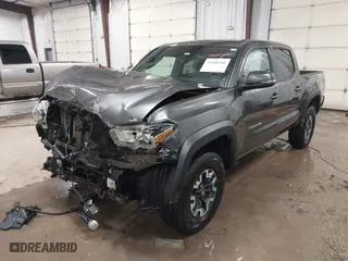 2021 Toyota Tacoma 4WD SR with VIN 5TFCZ5AN1MX268854, listed as a IAAI auction lot 41608266 with 45,823 mi miles. Bid and sale history available at carsss.com. Image 18.