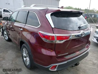 2014 Toyota Highlander XLE with VIN 5TDJKRFH4ES066765, listed as a IAAI auction lot 41952367 with 94,219 mi miles. Bid and sale history available at carsss.com. Image 3.