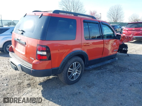 2007 Ford Explorer XLT with VIN 1FMEU73E37UA86705, listed as a IAAI auction lot 41943863 with Not Provided miles. Bid and sale history available at carsss.com. Image 4.