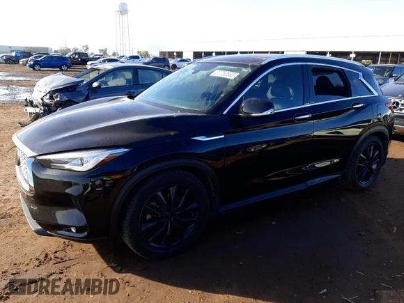 2020 Infiniti QX50 LUXE with VIN 3PCAJ5M31LF115781, listed as a Copart auction lot 37752563 with 31,373 mi miles. Bid and sale history available at carsss.com. Image 1.