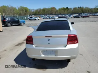 2008 Dodge Charger z VIN 2B3KA43R88H277706, wystawiony jako Copart lot #54357955 z przebiegiem 158 458 mil mil oraz Szkoda całkowita • Salvage title. Historia ofert i sprzedaży dostępna na DreamBid. Obrazek 6.