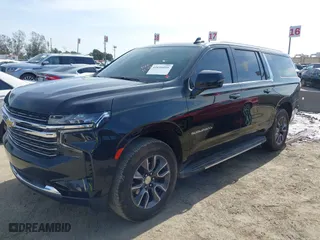 2021 Chevrolet Suburban LT with VIN 1GNSCCKD8MR146950, listed as a IAAI auction lot 41616059 with 155,060 mi miles. Bid and sale history available at carsss.com. Image 17.