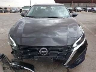 2024 Nissan Altima 2.5 SV with VIN 1N4BL4DV4RN336690, listed as a IAAI auction lot 41891510 with 38,864 mi miles. Bid and sale history available at carsss.com. Image 13.