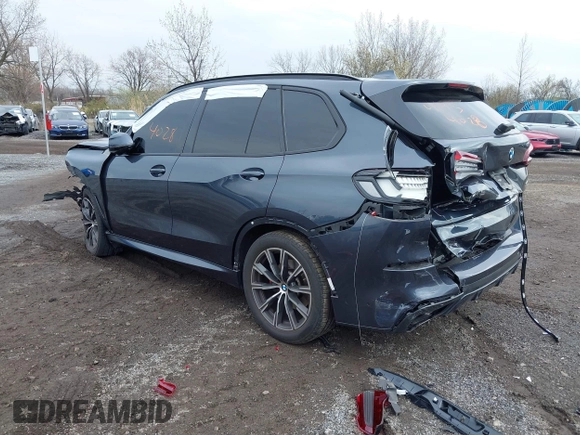2022 BMW X5 xDrive40i with VIN 5UXCR6C06N9M28108, listed as a IAAI auction lot 41934028 with 28,527 mi miles. Bid and sale history available at carsss.com. Image 3.