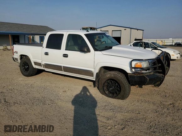 2003 GMC Sierra 1500HD SLT z VIN 1GTGK13U53F217669, wystawiony jako Copart lot #74547254 z przebiegiem 204 966 mil mil oraz Czysty tytuł • Clean title. Historia ofert i sprzedaży dostępna na DreamBid. Obrazek 4.
