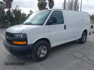 2020 Chevrolet Express Cargo с VIN 1GCWGAFP3L1272525, выставлен на аукционе IAAI как лот 41914132 с пробегом 90 857 миль миль и . История ставок и продаж доступна на DreamBid. Изображение 17.