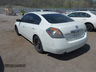 2010 Nissan Altima S with VIN 1N4AL2AP7AN450998, listed as a IAAI auction lot 42040376 with 236,460 mi miles and . Bid and sale history available at DreamBid. Image 3.