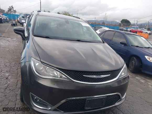 2017 Chrysler Pacifica Touring-L with VIN 2C4RC1BG6HR621887, listed as a IAAI auction lot 41794409 with NaN miles. Bid and sale history available at carsss.com. Image 12.