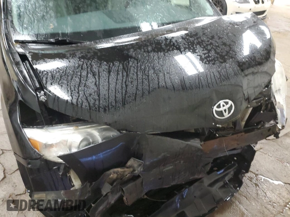 2013 Toyota Sienna XLE AAS with VIN 5TDYK3DC9DS391882, listed as a Copart auction lot 55762605 with 207,001 mi miles and Clean title. Bid and sale history available at DreamBid. Image 12.