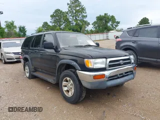 1998 Toyota 4Runner SR5 z VIN JT3GN86R2W0078913, wystawiony jako IAAI lot #42465201 z przebiegiem 171 642 mil mil oraz . Historia ofert i sprzedaży dostępna na DreamBid. Obrazek 1.