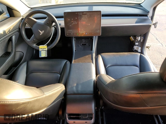 2019 Tesla Model 3 Mid Range z VIN 5YJ3E1EA8KF306096, wystawiony jako Copart lot #82712354 z przebiegiem 170 775 mil mil oraz Szkoda całkowita • Salvage title. Historia ofert i sprzedaży dostępna na DreamBid. Obrazek 8.