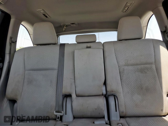 2014 Toyota Highlander LE z VIN 5TDZARFH0ES008478, wystawiony jako Copart lot #59300555 z przebiegiem 117 163 mil mil oraz Szkoda całkowita • Salvage title. Historia ofert i sprzedaży dostępna na DreamBid. Obrazek 10.