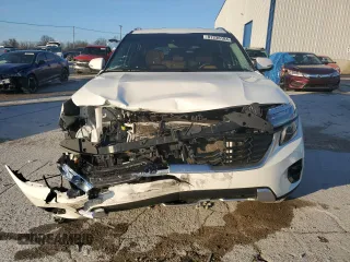 2024 Kia Seltos EX with VIN KNDERCAA9R7564013, listed as a Copart auction lot 87236184 with 30,724 mi miles and Salvage Title. Bid and sale history available at carsss.com. Image 5.