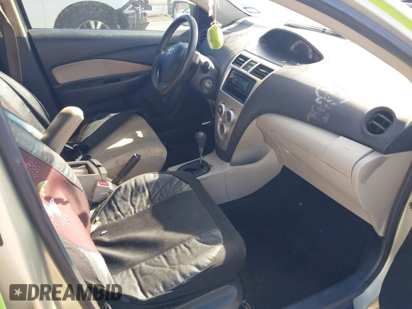 2007 Toyota Yaris with VIN JTDBT923371011123, listed as a IAAI auction lot 41722627 with 183,574 mi miles and . Bid and sale history available at carsss.com. Image 5.