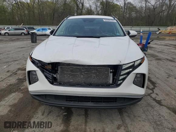 2024 Hyundai Tucson SEL z VIN 5NMJBCDE0RH423678, wystawiony jako Copart lot #54406765 z przebiegiem 16 521 mil mil oraz Szkoda całkowita • Salvage title. Historia ofert i sprzedaży dostępna na DreamBid. Obrazek 5.
