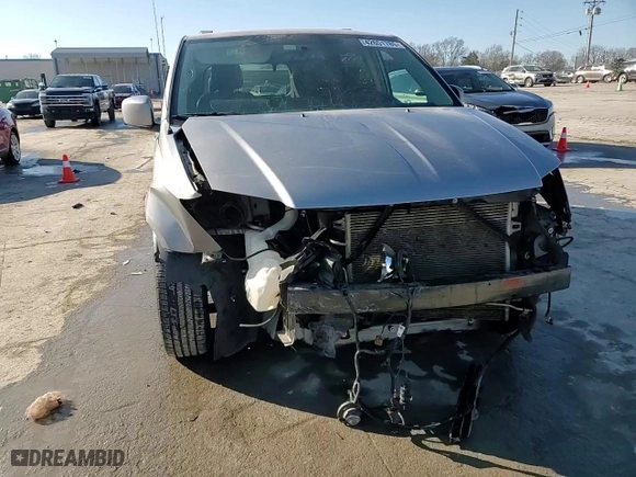 2014 Chrysler Town & Country Touring with VIN 2C4RC1BG8ER367417, listed as a Copart auction lot 42651785 with 111,394 mi miles and Salvage Title. Bid and sale history available at carsss.com. Image 15.