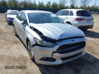 2014 Ford Fusion Titanium Hybrid with VIN 3FA6P0RU9ER147443, listed as a IAAI auction lot 41739540 with 146,359 mi miles. Bid and sale history available at carsss.com. Image 1.