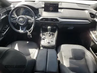 2020 Mazda CX-9 Grand Touring z VIN JM3TCADY6L0416429, wystawiony jako Copart lot #48666545 z przebiegiem 103 289 mil mil oraz Szkoda całkowita • Salvage title. Historia ofert i sprzedaży dostępna na DreamBid. Obrazek 8.
