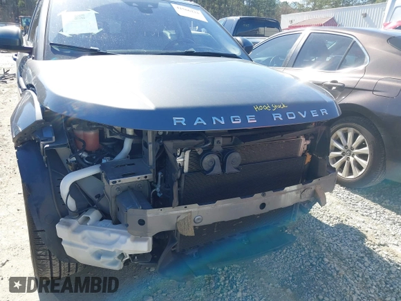 2019 Land Rover Range Rover Evoque SE with VIN SALVP2RX8KH340040, listed as a IAAI auction lot 41566233 with 91,642 mi miles. Bid and sale history available at carsss.com. Image 6.
