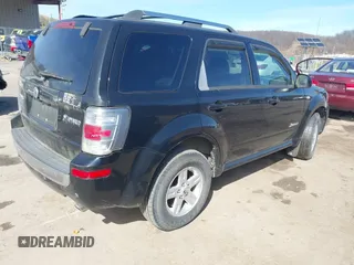 2008 Mercury Mariner z VIN 4M2CU39H28KJ39018, wystawiony jako IAAI lot #41817486 z przebiegiem 139 902 mil mil oraz . Historia ofert i sprzedaży dostępna na DreamBid. Obrazek 4.