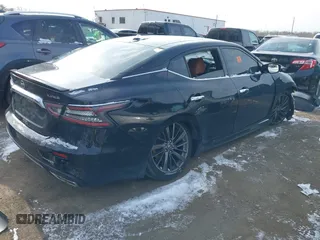 2020 Nissan Maxima Platinum with VIN 1N4AA6FVXLC377564, listed as a IAAI auction lot 41604109 with 125,823 mi miles and . Bid and sale history available at DreamBid. Image 4.