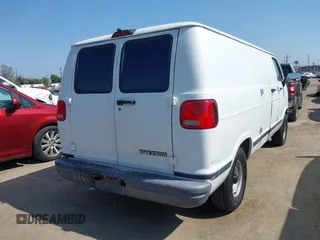 1997 Dodge Cargo z VIN 2B7HB21Y4VK528577, wystawiony jako IAAI lot #42183890 z przebiegiem 89 979 mil mil oraz . Historia ofert i sprzedaży dostępna na DreamBid. Obrazek 4.