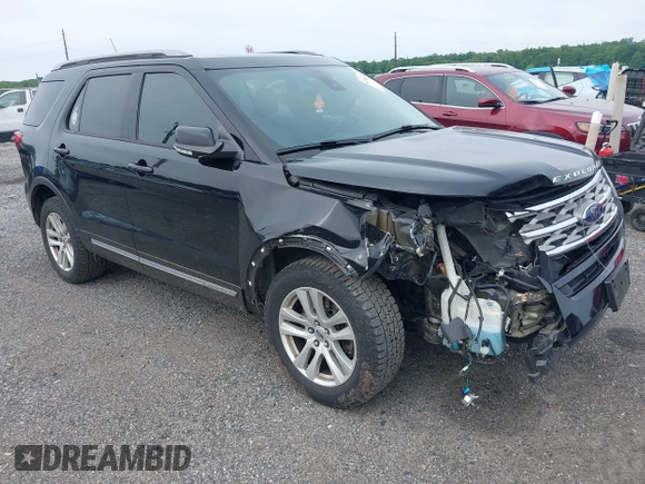 2018 Ford Explorer XLT z VIN 1FM5K8D81JGB94119, wystawiony jako IAAI lot #42346378 z przebiegiem 151 511 mil mil oraz . Historia ofert i sprzedaży dostępna na DreamBid. Obrazek 1.