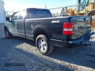 2004 Ford F-150 STX with VIN 1FTRX12WX4NC23732, listed as a IAAI auction lot 41744735 with 280,348 mi miles. Bid and sale history available at carsss.com. Image 3.