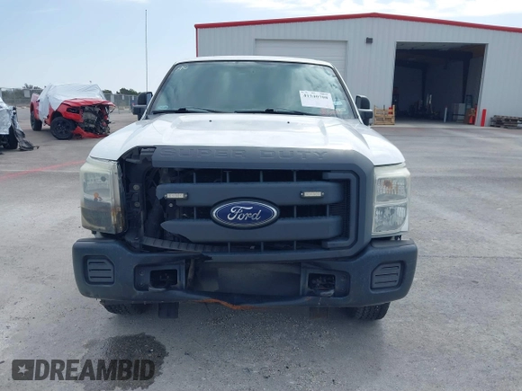 2014 Ford F-250 XL z VIN 1FT7X2B66EEB68940, wystawiony jako IAAI lot #41540708 z przebiegiem 145 114 mil mil oraz . Historia ofert i sprzedaży dostępna na DreamBid. Obrazek 12.