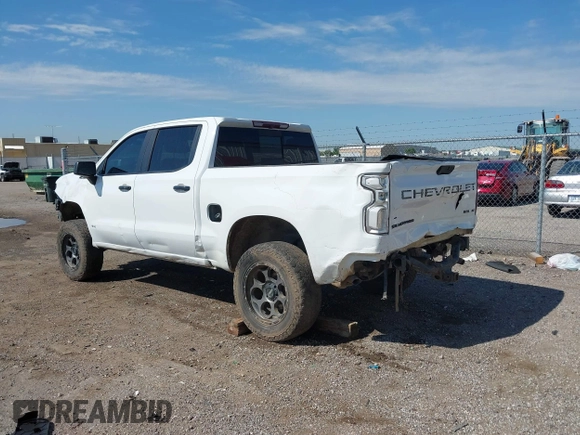 2021 Chevrolet Silverado 1500 LT Trail Boss with VIN 3GCPYFEL7MG137063, listed as a IAAI auction lot 40109747 with Not Provided miles and . Bid and sale history available at DreamBid. Image 3.