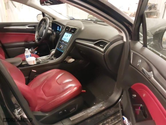 2014 Ford Fusion Titanium Hybrid with VIN 3FA6P0RUXER355654, listed as a IAAI auction lot 41611653 with 211,353 mi miles. Bid and sale history available at carsss.com. Image 5.