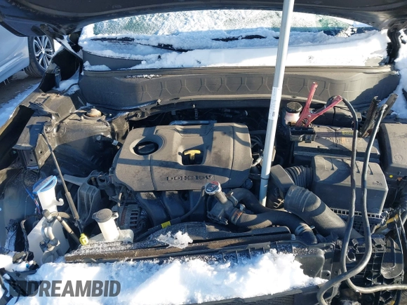 2021 Kia Seltos LX z VIN KNDEPCAAXM7104888, wystawiony jako IAAI lot #41598172 z przebiegiem 51 571 mil mil oraz . Historia ofert i sprzedaży dostępna na DreamBid. Obrazek 10.