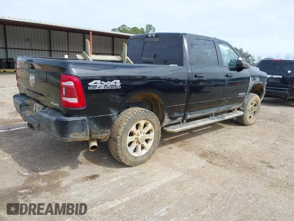 2021 Ram 2500 Big Horn with VIN 3C6UR5DL7MG695398, listed as a IAAI auction lot 41600978 with 48,792 mi miles. Bid and sale history available at carsss.com. Image 4.