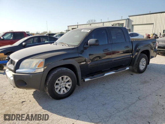 2006 Mitsubishi Raider z VIN 1Z7HT38K76S574856, wystawiony jako Copart lot #74367324 z przebiegiem 176 611 mil mil oraz Czysty tytuł • Clean title. Historia ofert i sprzedaży dostępna na DreamBid. Obrazek 1.