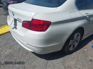 2013 BMW 5 Series 528i with VIN WBAXG5C50DD231166, listed as a IAAI auction lot 42622581 with 147,881 mi miles and . Bid and sale history available at DreamBid. Image 12.