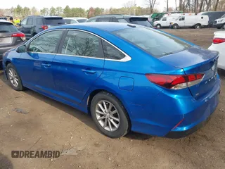 2018 Hyundai Sonata SE with VIN 5NPE24AF0JH635282, listed as a IAAI auction lot 42072666 with 70,943 mi miles and . Bid and sale history available at carsss.com. Image 3.