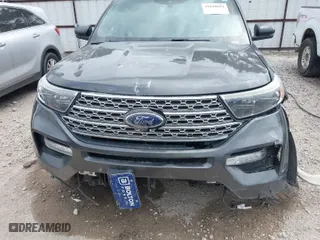 2020 Ford Explorer Limited with VIN 1FMSK7FH8LGB73992, listed as a IAAI auction lot 41818054 with 106,685 mi miles. Bid and sale history available at carsss.com. Image 13.