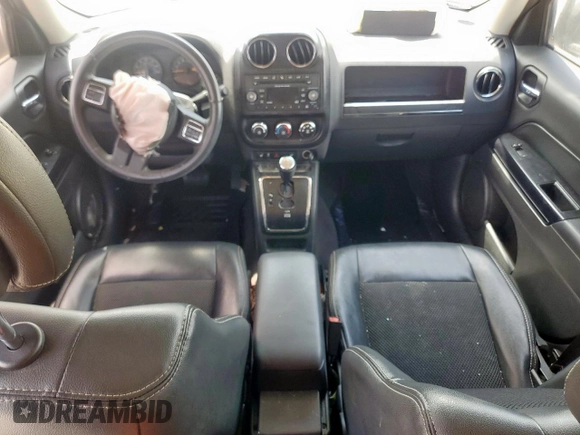 2017 Jeep Patriot Sport SE with VIN 1C4NJPBA6HD202041, listed as a Copart auction lot 61587905 with 78,562 mi miles and Salvage title. Bid and sale history available at DreamBid. Image 8.