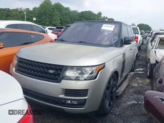 2015 Land Rover Range Rover HSE with VIN SALGS2VF7FA219096, listed as a IAAI auction lot 39996885 with 81,802 mi miles and . Bid and sale history available at DreamBid. Image 17.