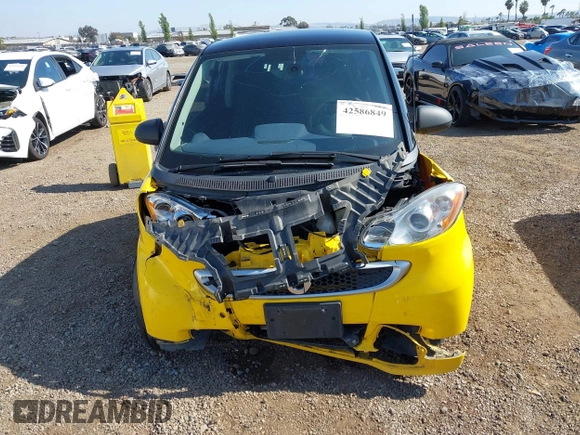 2015 Smart fortwo Passion с VIN WMEEJ3BA4FK807372, выставлен на аукционе IAAI как лот 42586849 с пробегом 229 904 миль миль и . История ставок и продаж доступна на DreamBid. Изображение 13.