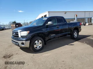 2012 Toyota Tundra 4WD Truck with VIN 5TFUM5F14CX028897, listed as a Copart auction lot 49677295 with 206,599 mi miles and Salvage Title. Bid and sale history available at carsss.com. Image 1.