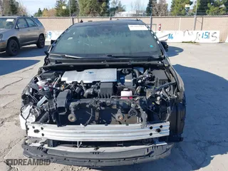 2022 Toyota Prius L Eco with VIN JTDKAMFU0N3161123, listed as a IAAI auction lot 41319184 with 1 mi miles. Bid and sale history available at carsss.com. Image 6.